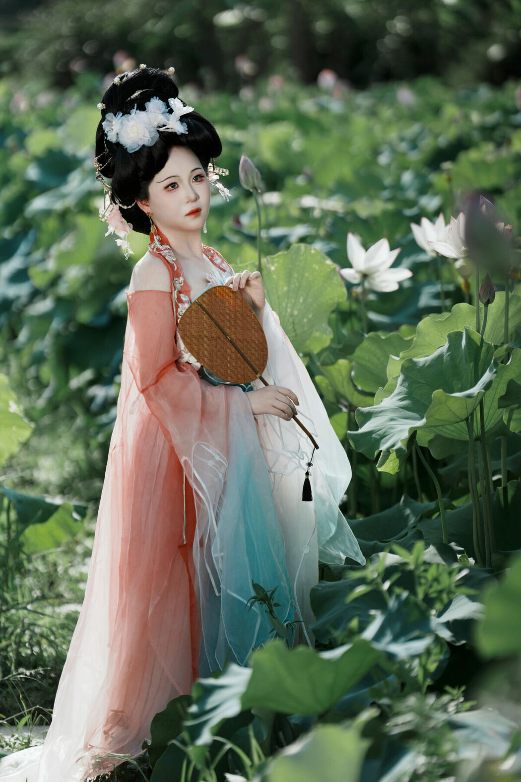 YiTuYu艺图语 Vol.9931 Ning Ying Zhi Bi (17P)