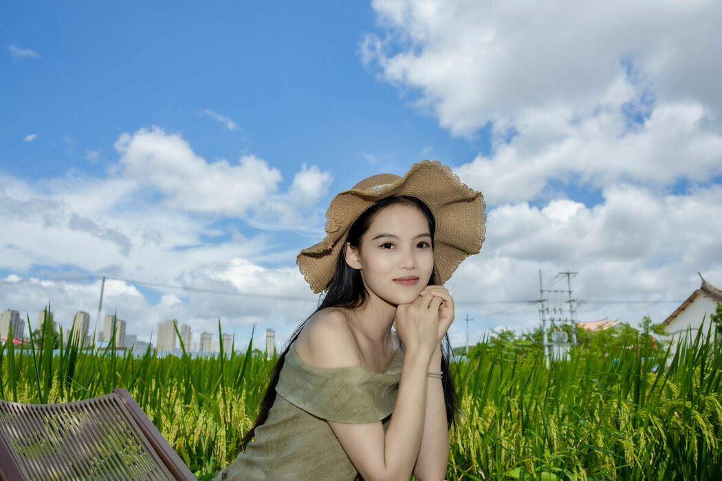 YiTuYu艺图语 Vol.9933 Chen Shi Er Ing (36P)