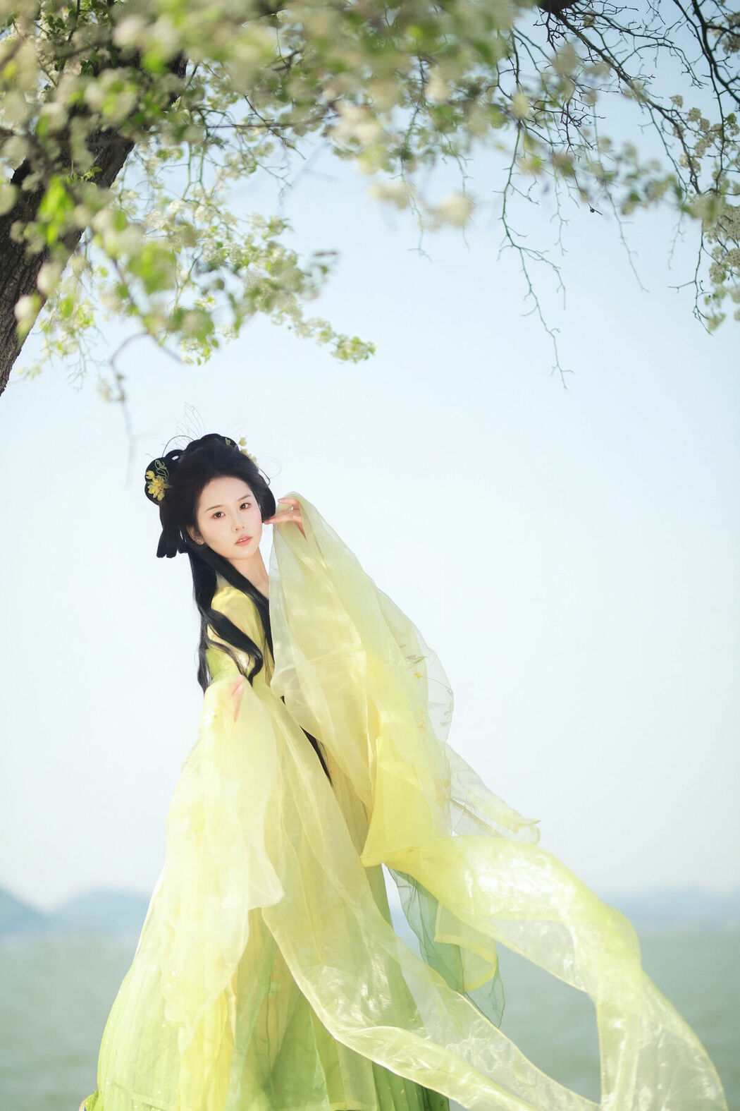 YiTuYu艺图语 Vol.9934 Han Han Ting (28P)