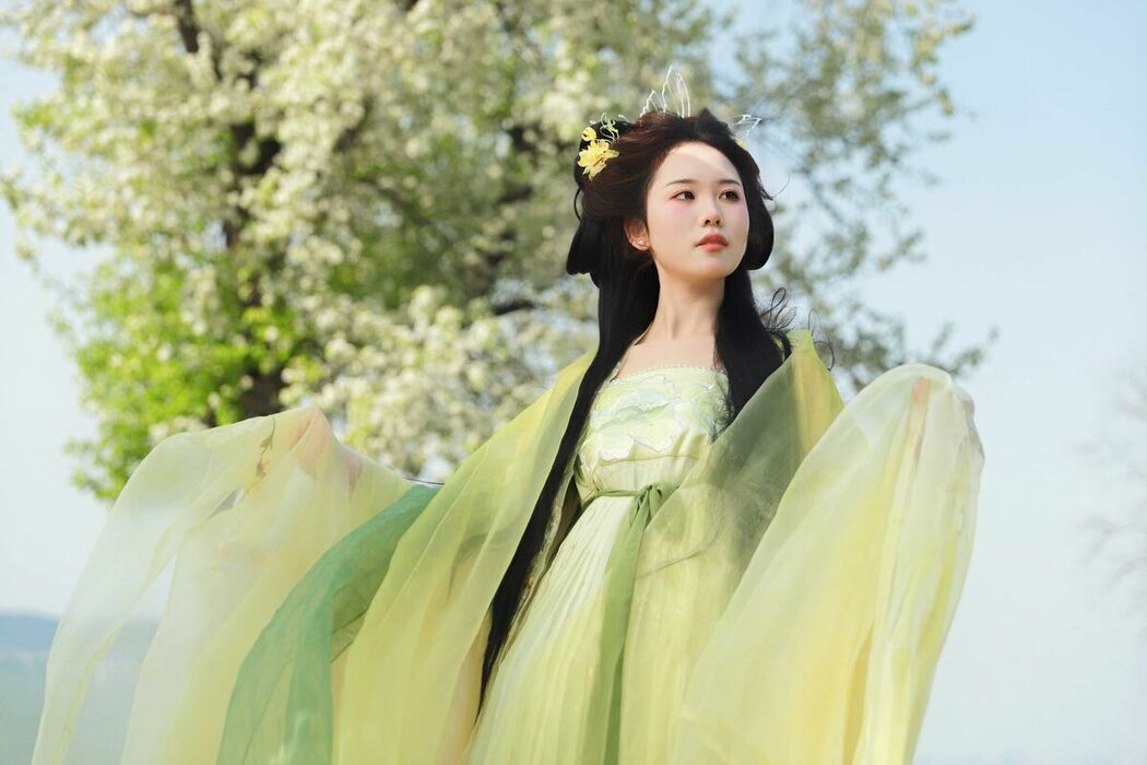 YiTuYu艺图语 Vol.9934 Han Han Ting (28P)