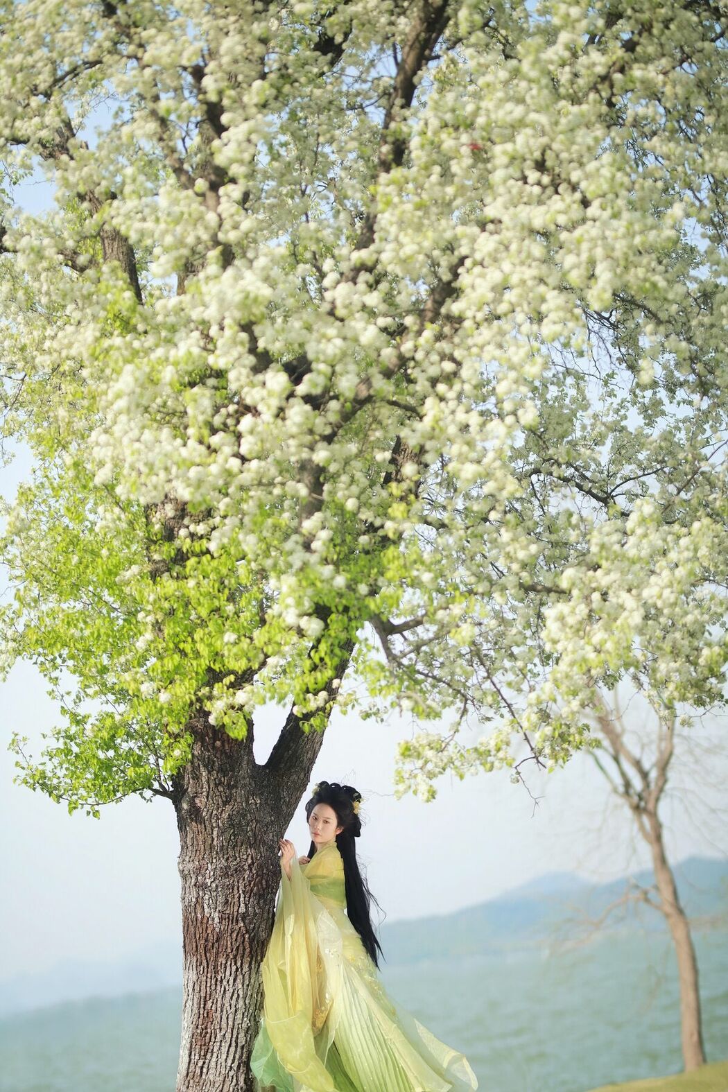 YiTuYu艺图语 Vol.9934 Han Han Ting (28P)