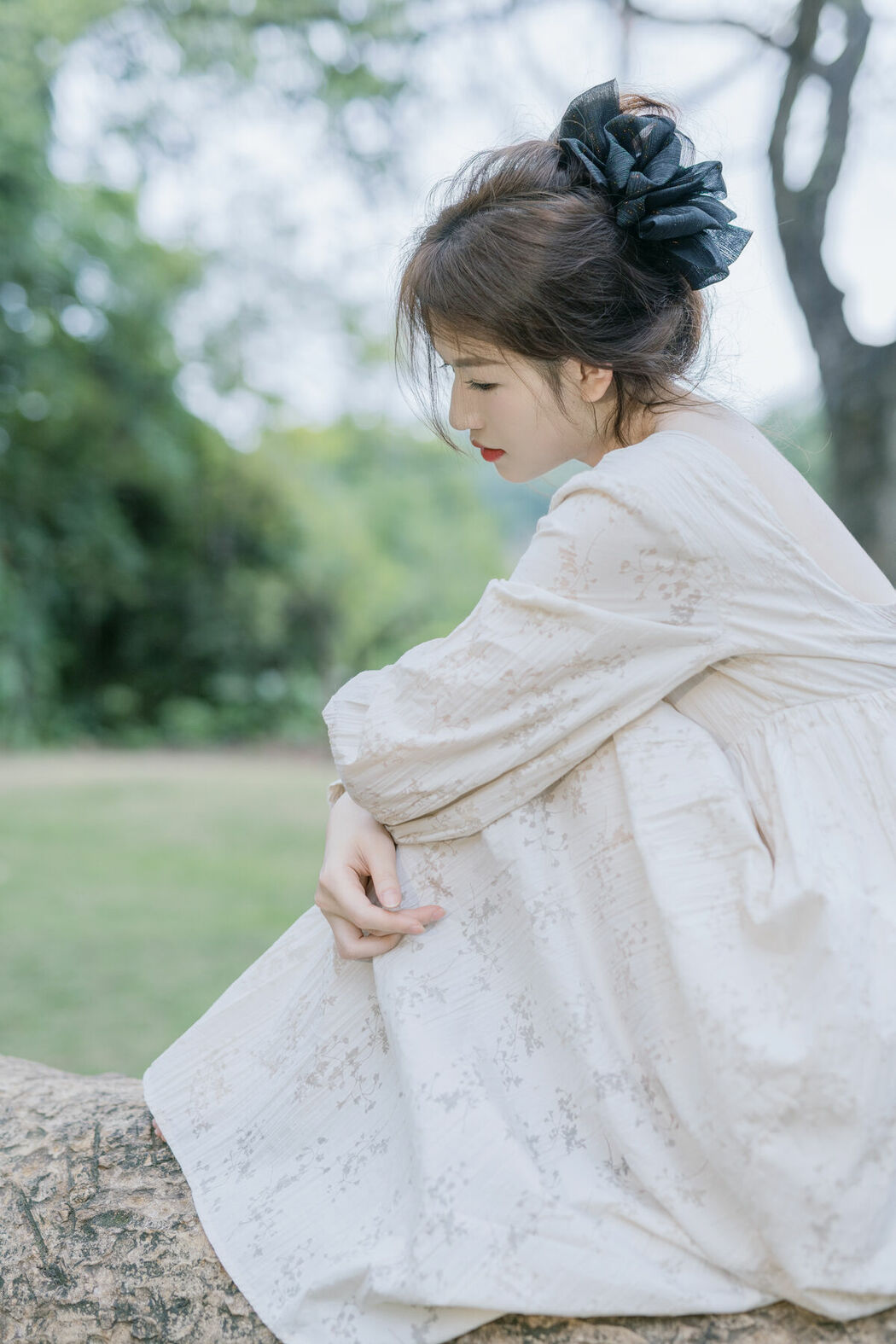 YiTuYu艺图语 Vol.9937 Xiao Kai (32P)