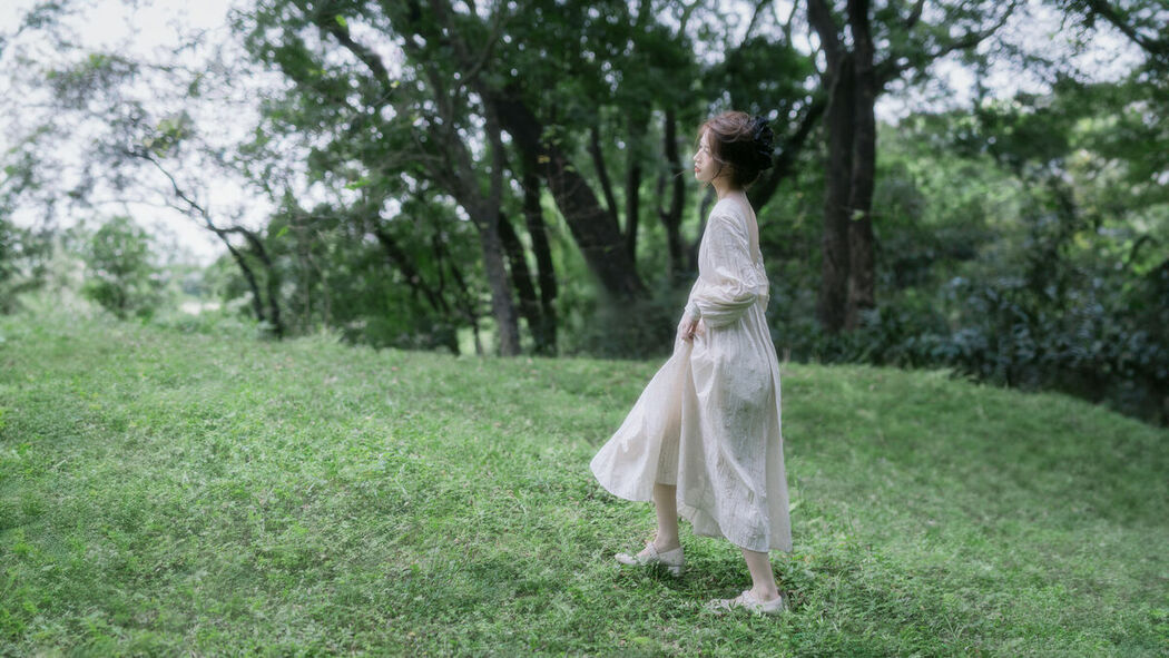 YiTuYu艺图语 Vol.9937 Xiao Kai (32P)