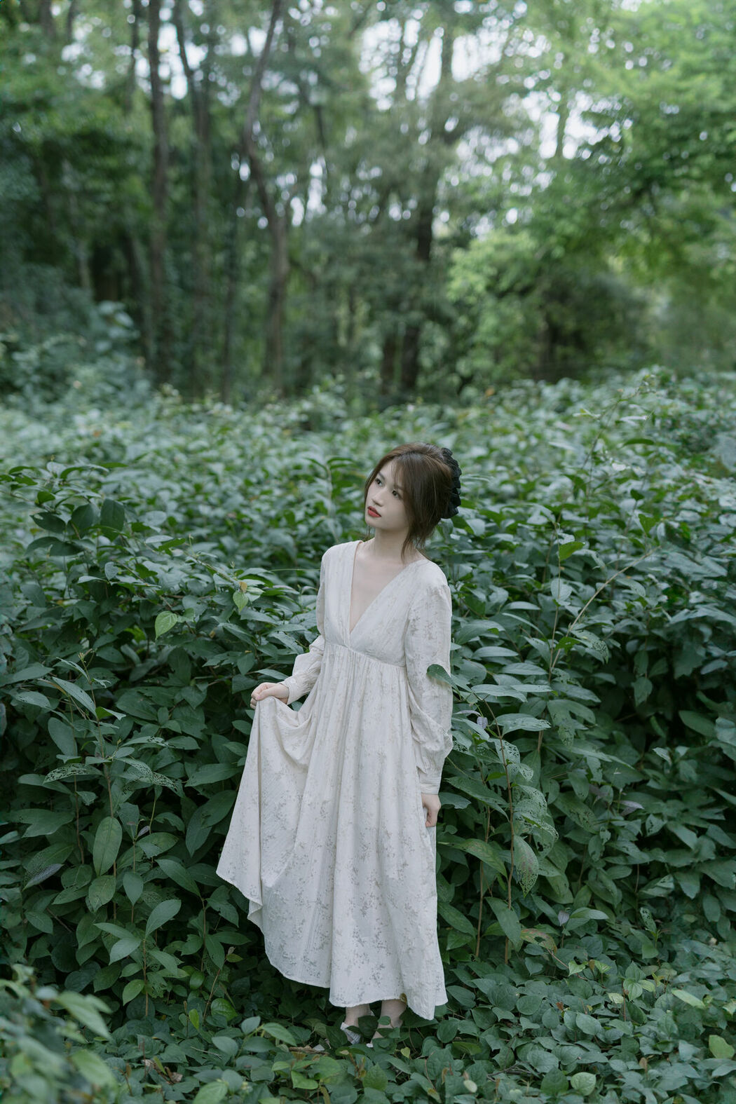 YiTuYu艺图语 Vol.9937 Xiao Kai (32P)