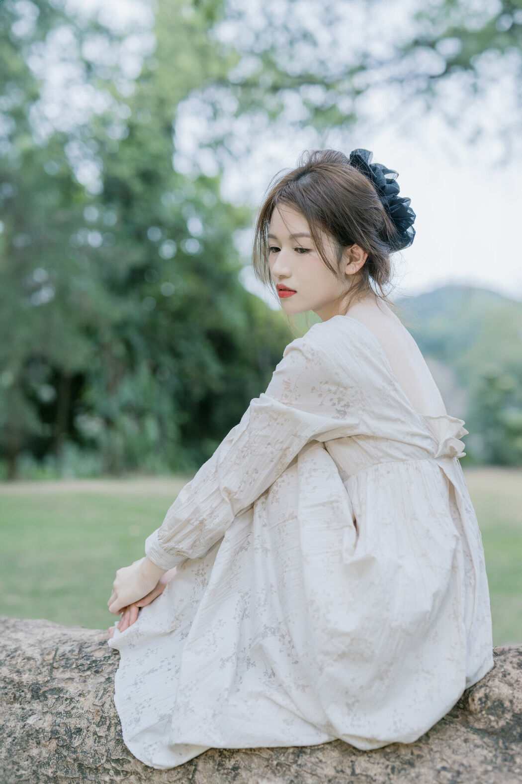 YiTuYu艺图语 Vol.9937 Xiao Kai (32P)
