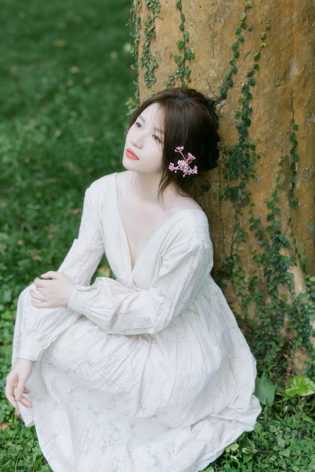 YiTuYu艺图语 Vol.9937 Xiao Kai (32P)