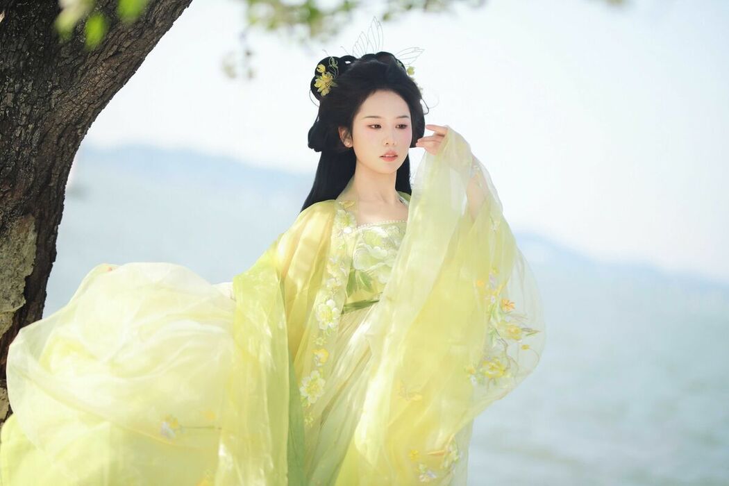 YiTuYu艺图语 Vol.9934 Han Han Ting (28P)