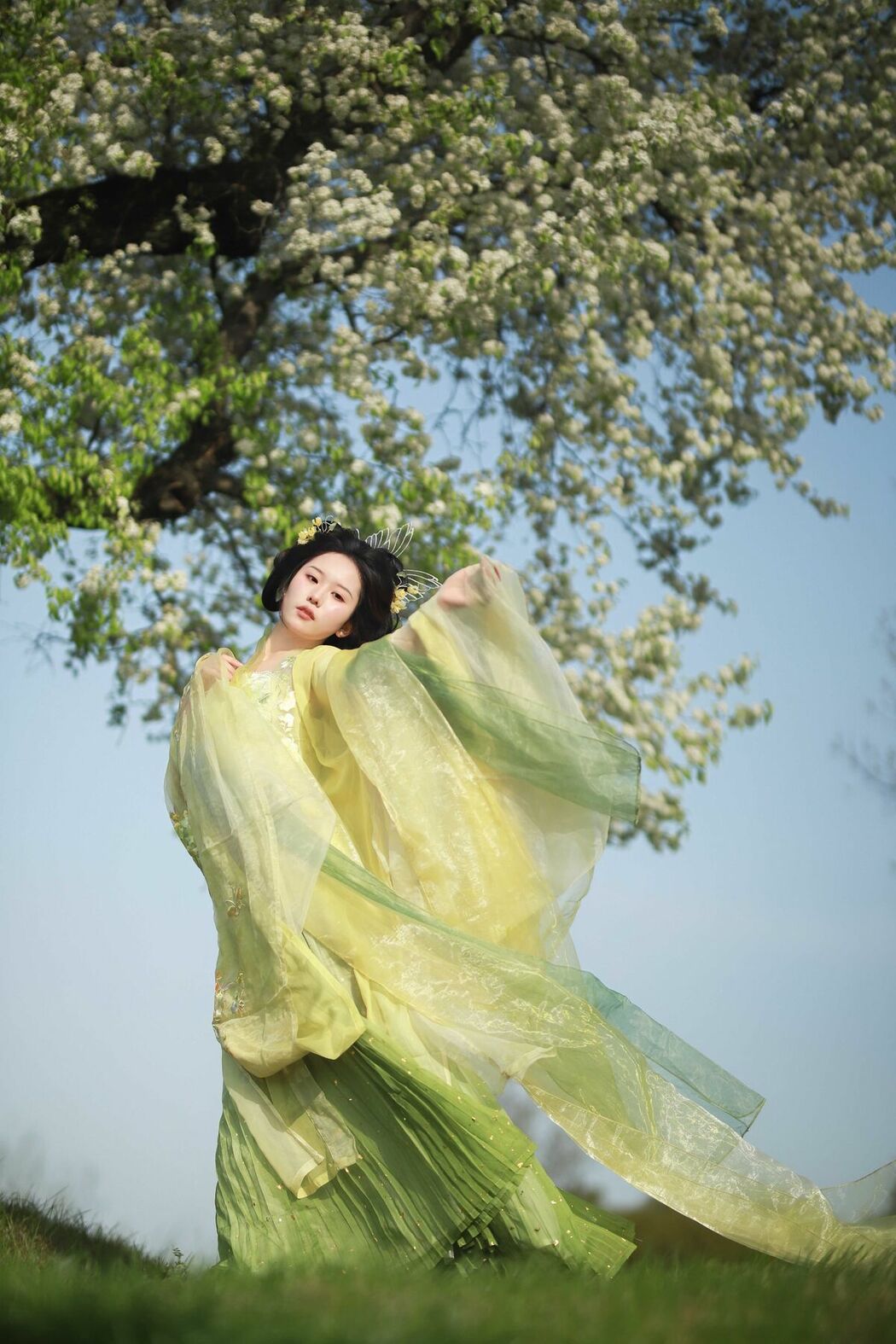 YiTuYu艺图语 Vol.9934 Han Han Ting (28P)