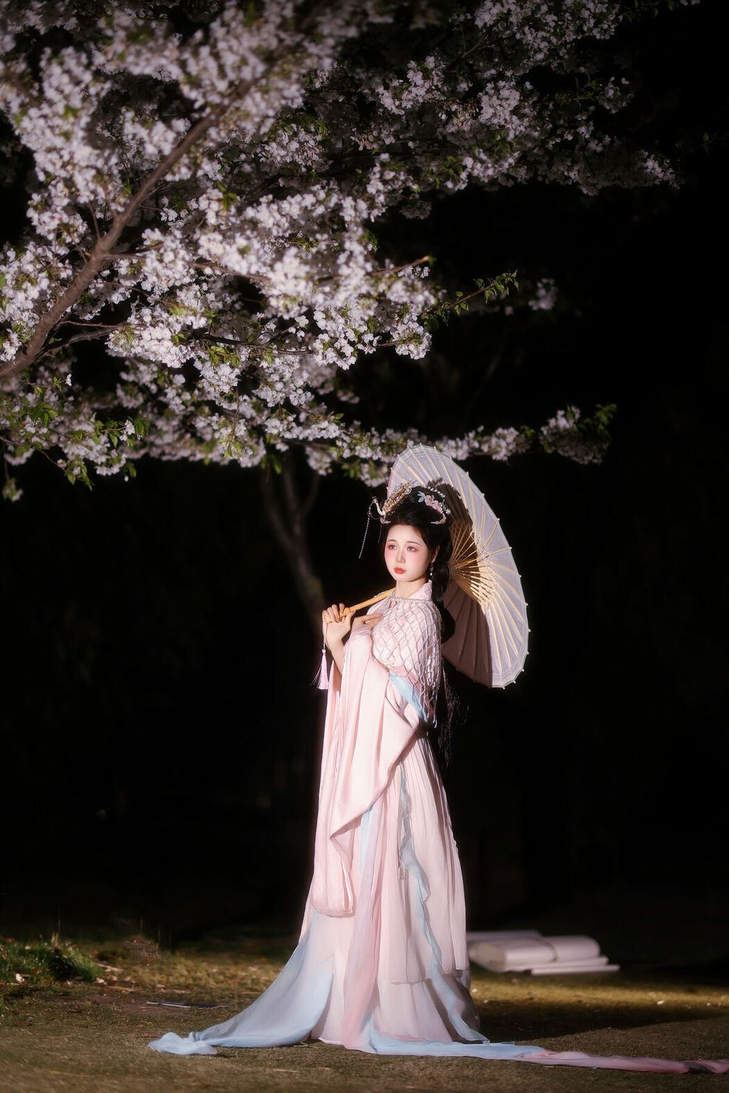 YiTuYu艺图语 Vol.9938 Ye Zi (17P)
