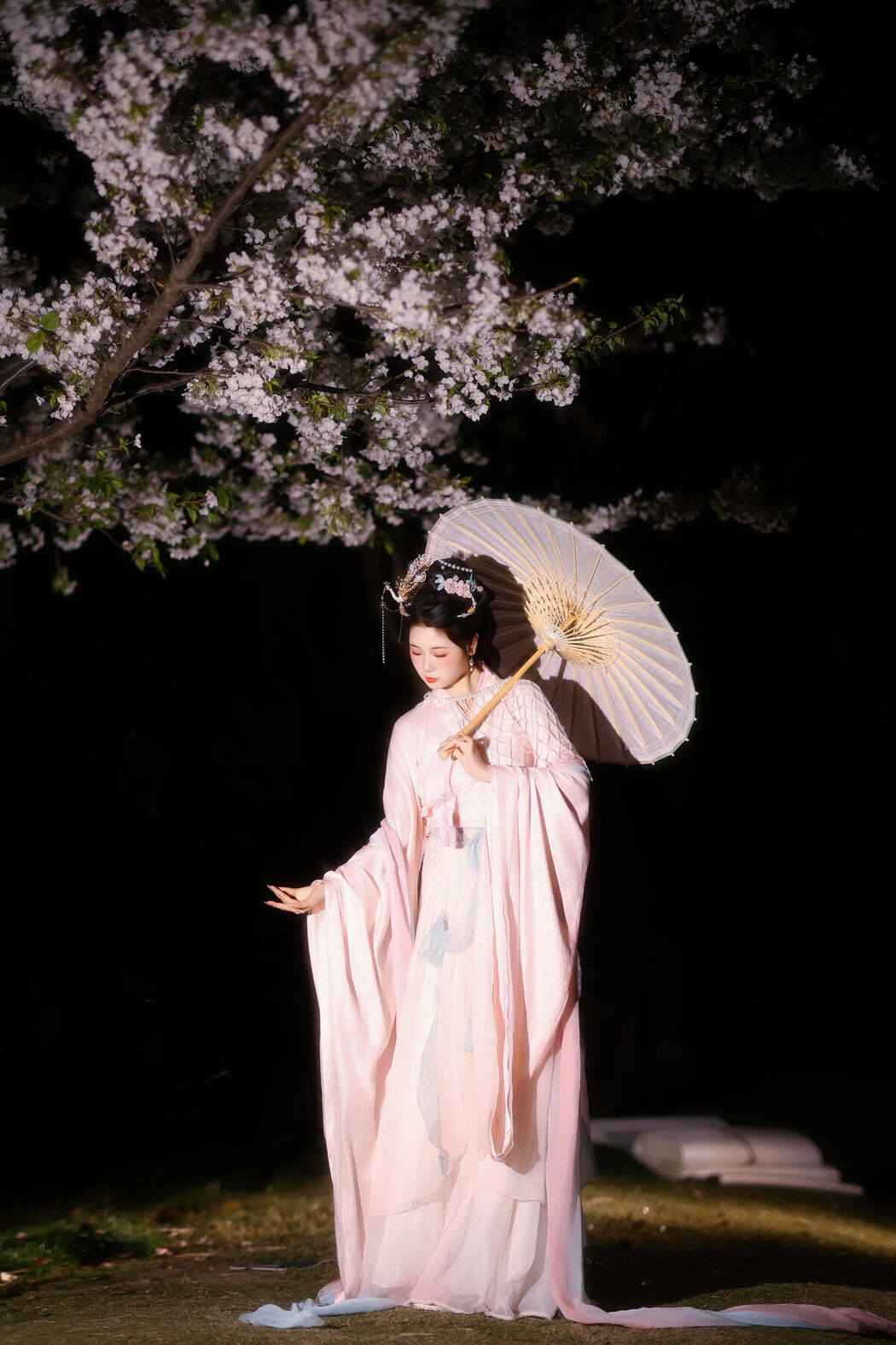 YiTuYu艺图语 Vol.9938 Ye Zi (17P)