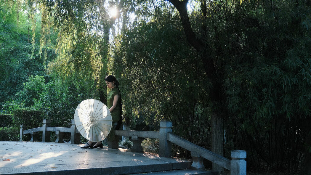YiTuYu艺图语 Vol.9941 Chen Zi He (22P)