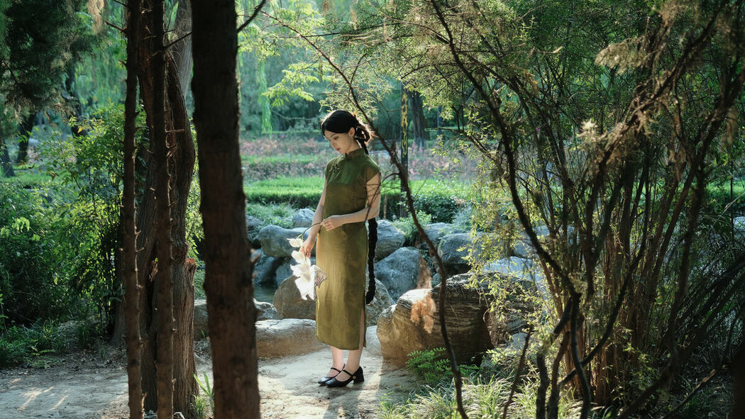 YiTuYu艺图语 Vol.9941 Chen Zi He (22P)