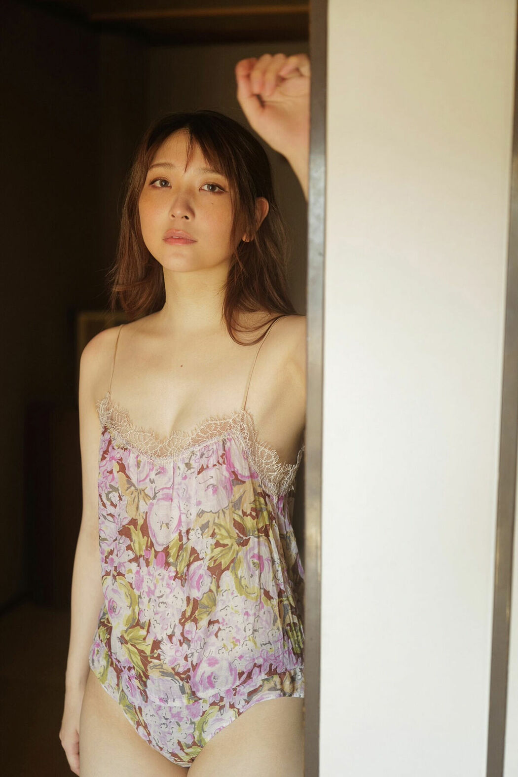 JP Marina Amatsu あまつまりな – ツナギを脱いだらSPA デジタル写真集 SPA BOOKS (61P)