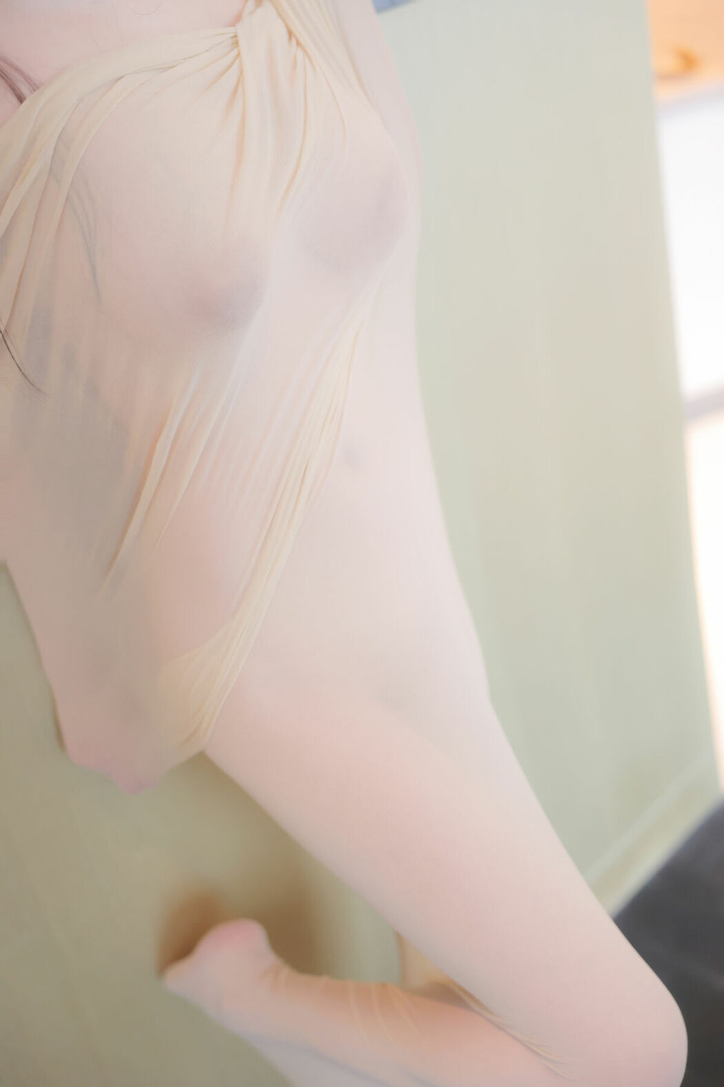 内购无水印 Yu An An 余安安 – 秀人网模特 透视 Part02 (54P)