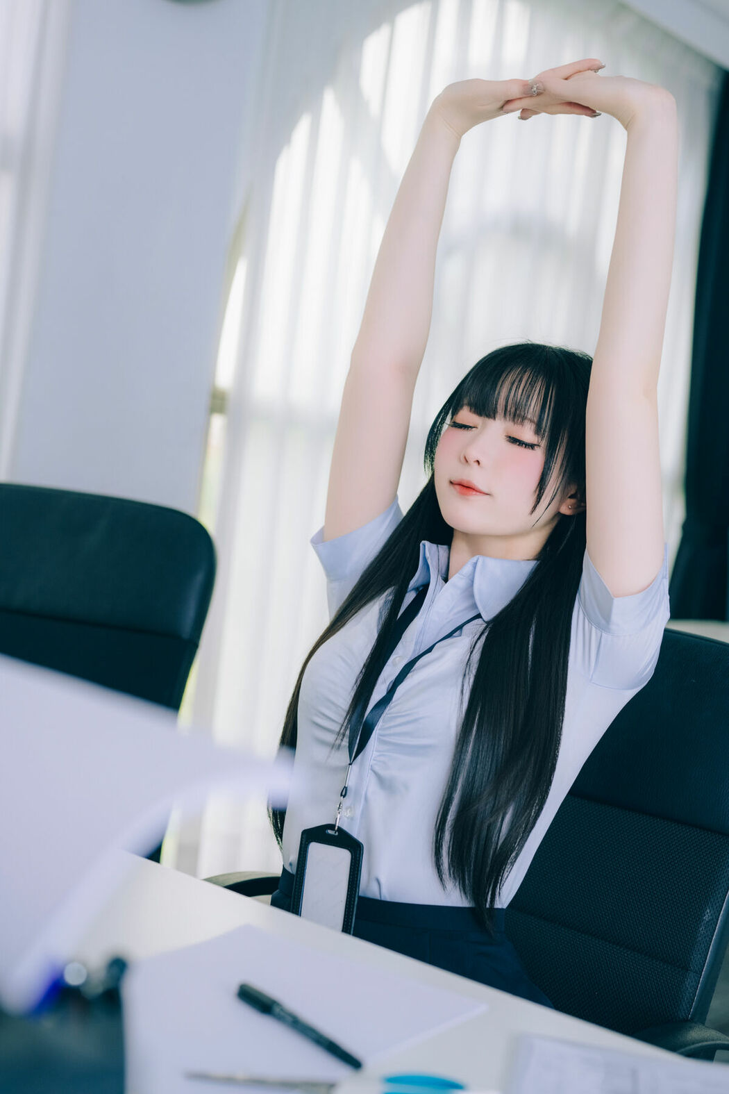 Coser@霜月shimo – DL写真集 Shimo Secret Office Vol.02 Part01 (71P)