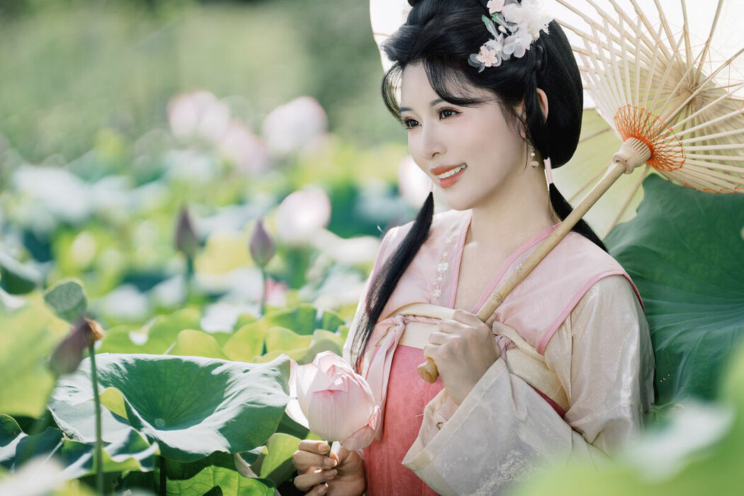 YiTuYu艺图语 Vol.9944 Gui Hua Ya (21P)