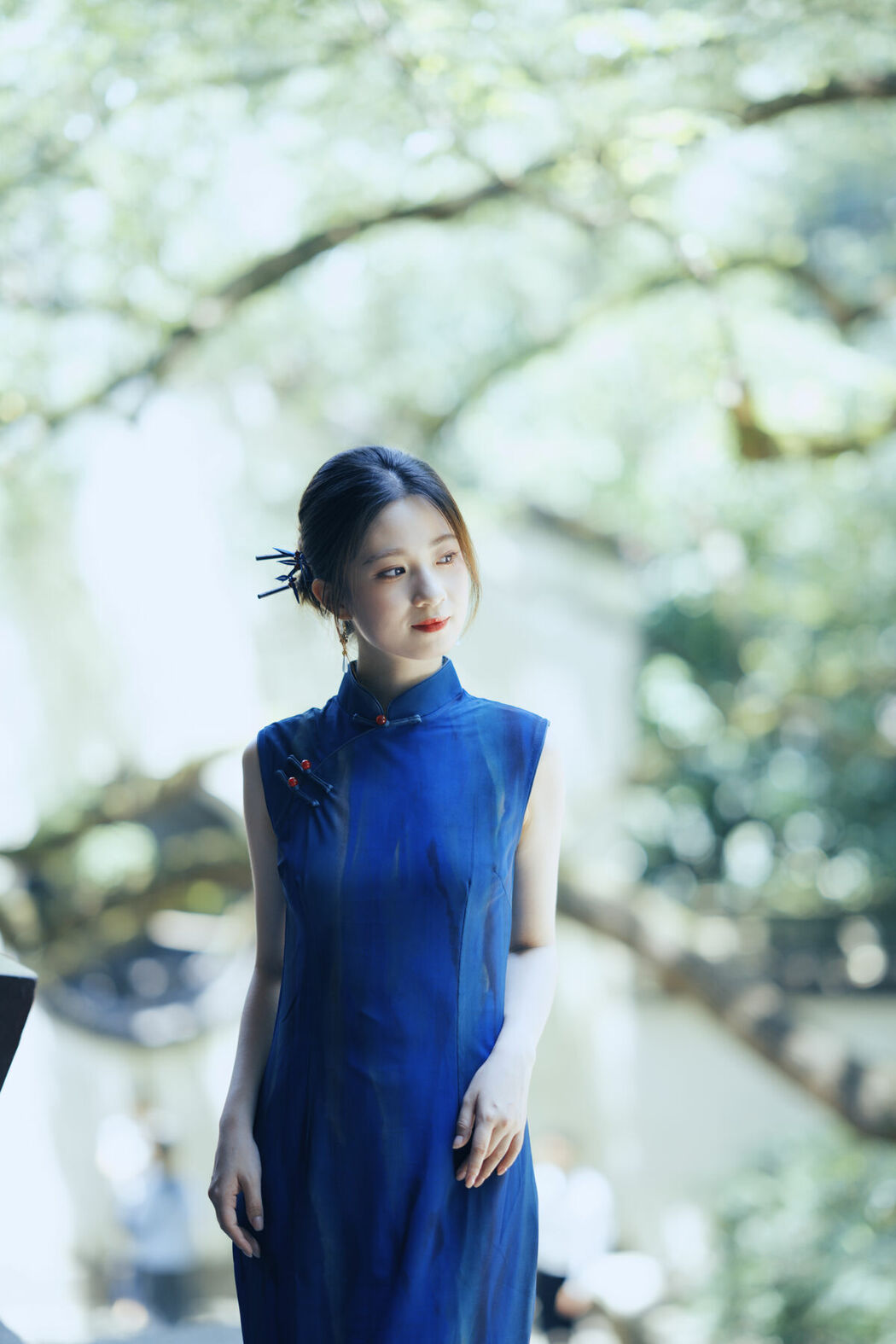 YiTuYu艺图语 Vol.9949 Li Li (54P)