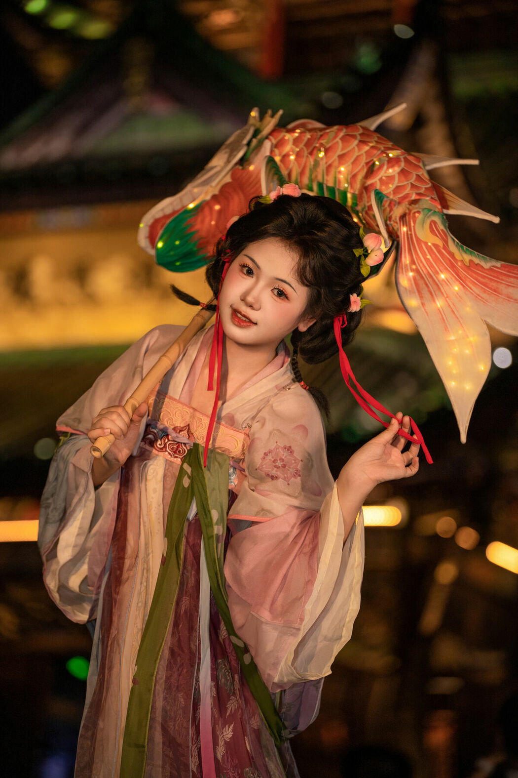YiTuYu艺图语 Vol.9947 Nuo Mi Xiao Tuan Zi (14P)