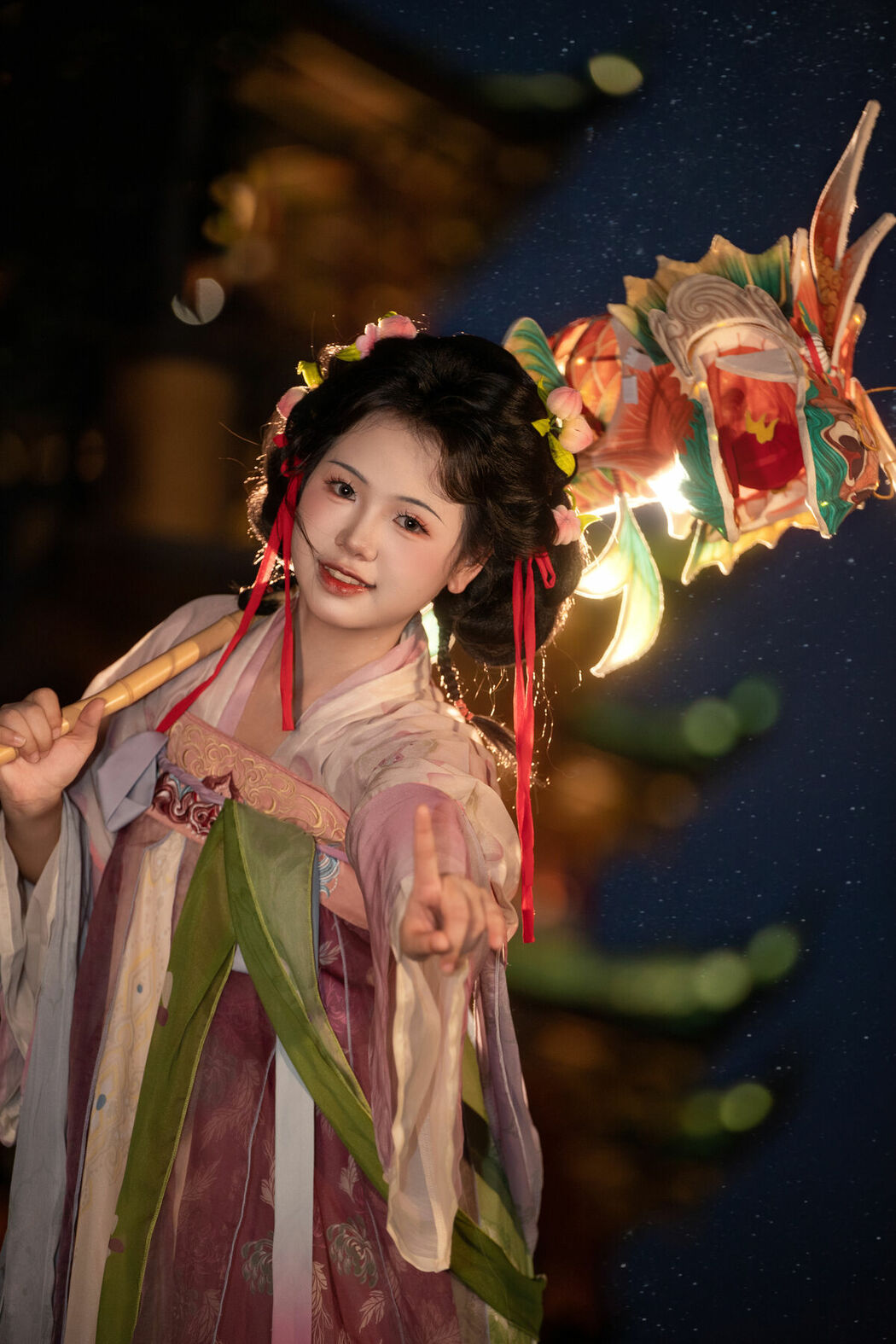 YiTuYu艺图语 Vol.9947 Nuo Mi Xiao Tuan Zi (14P)