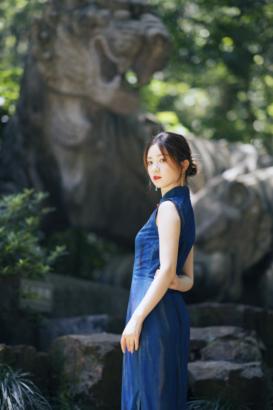 YiTuYu艺图语 Vol.9949 Li Li (54P)