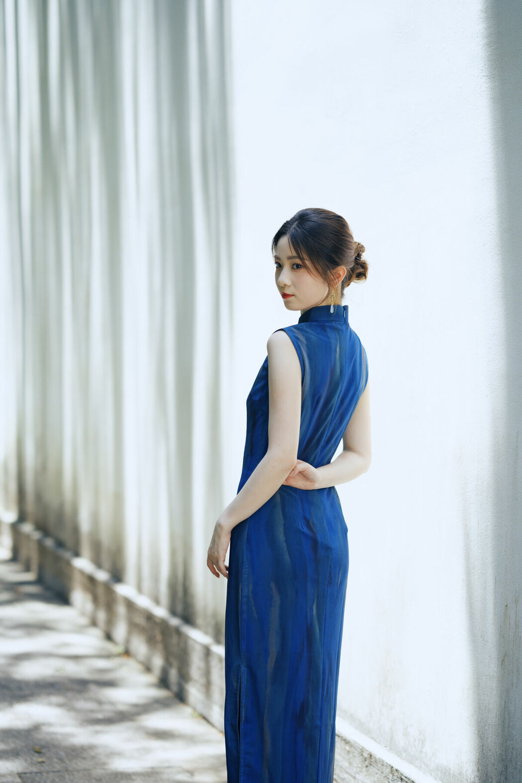 YiTuYu艺图语 Vol.9949 Li Li (54P)
