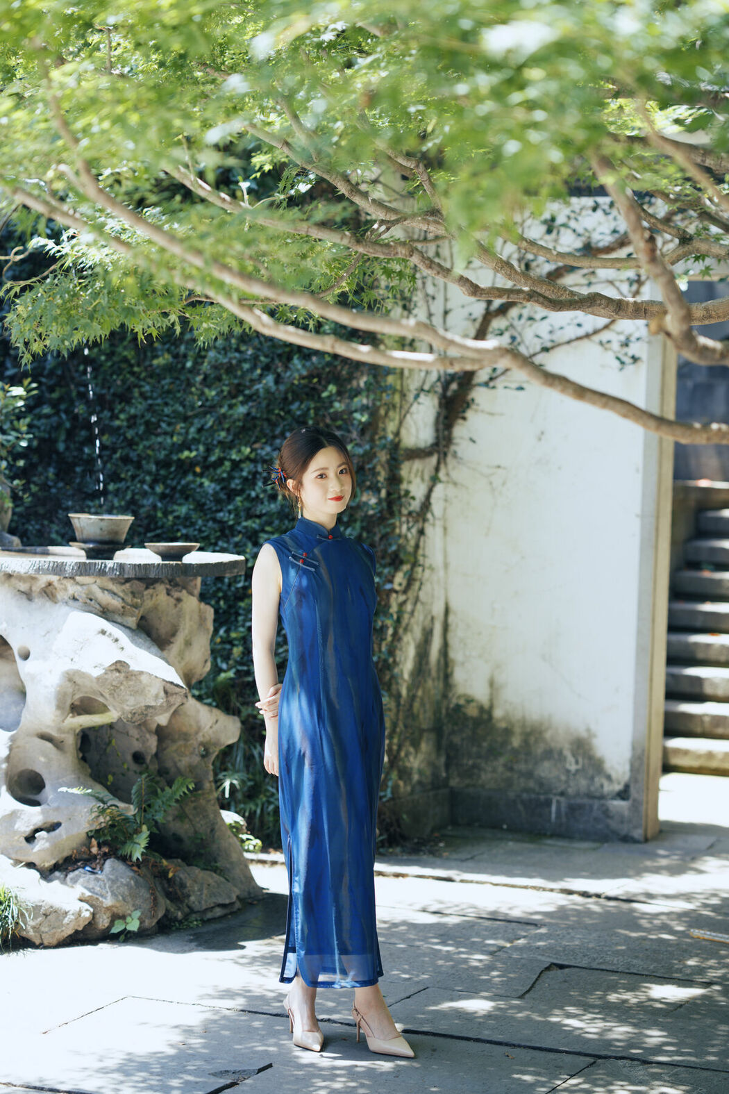 YiTuYu艺图语 Vol.9949 Li Li (54P)