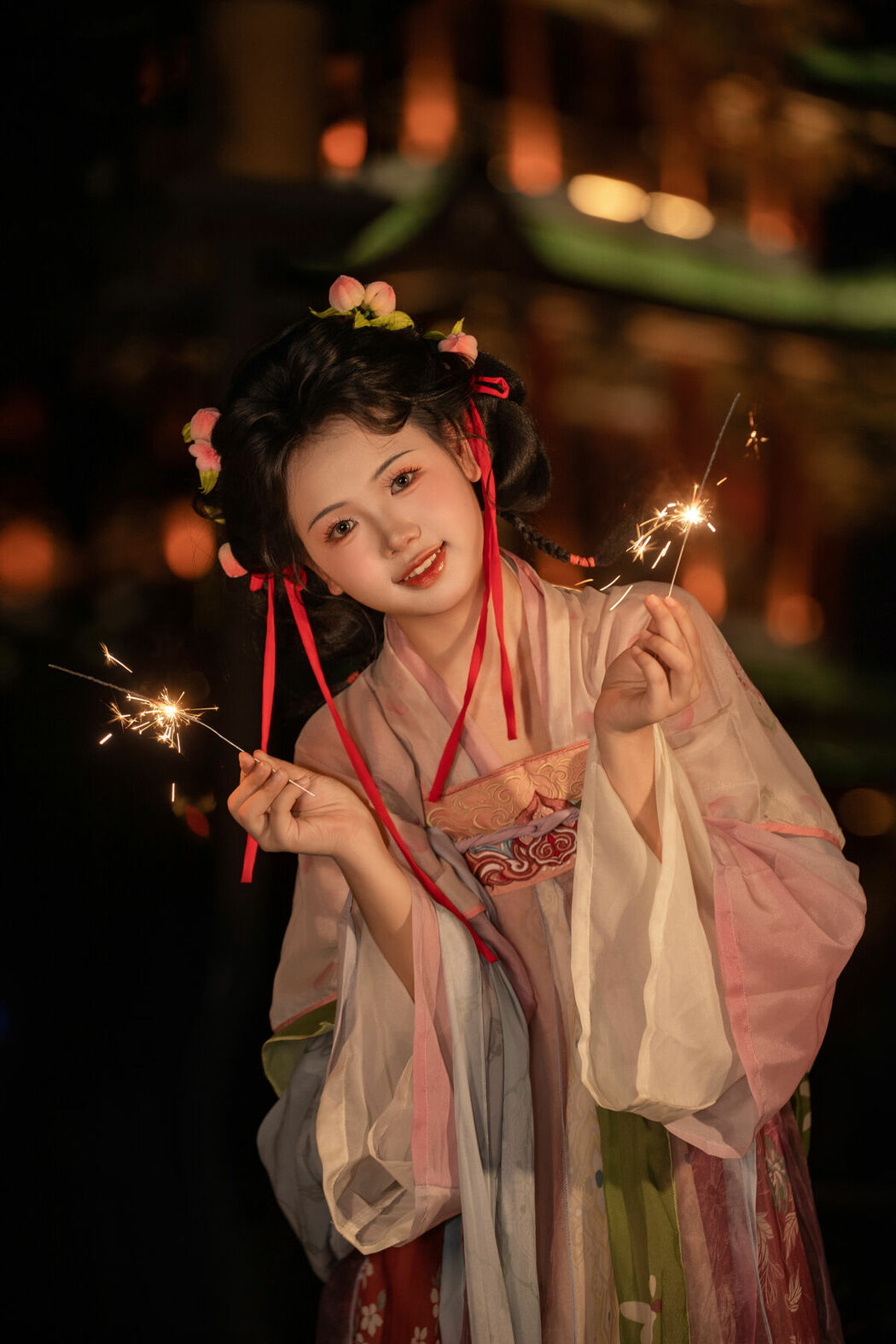 YiTuYu艺图语 Vol.9947 Nuo Mi Xiao Tuan Zi (14P)