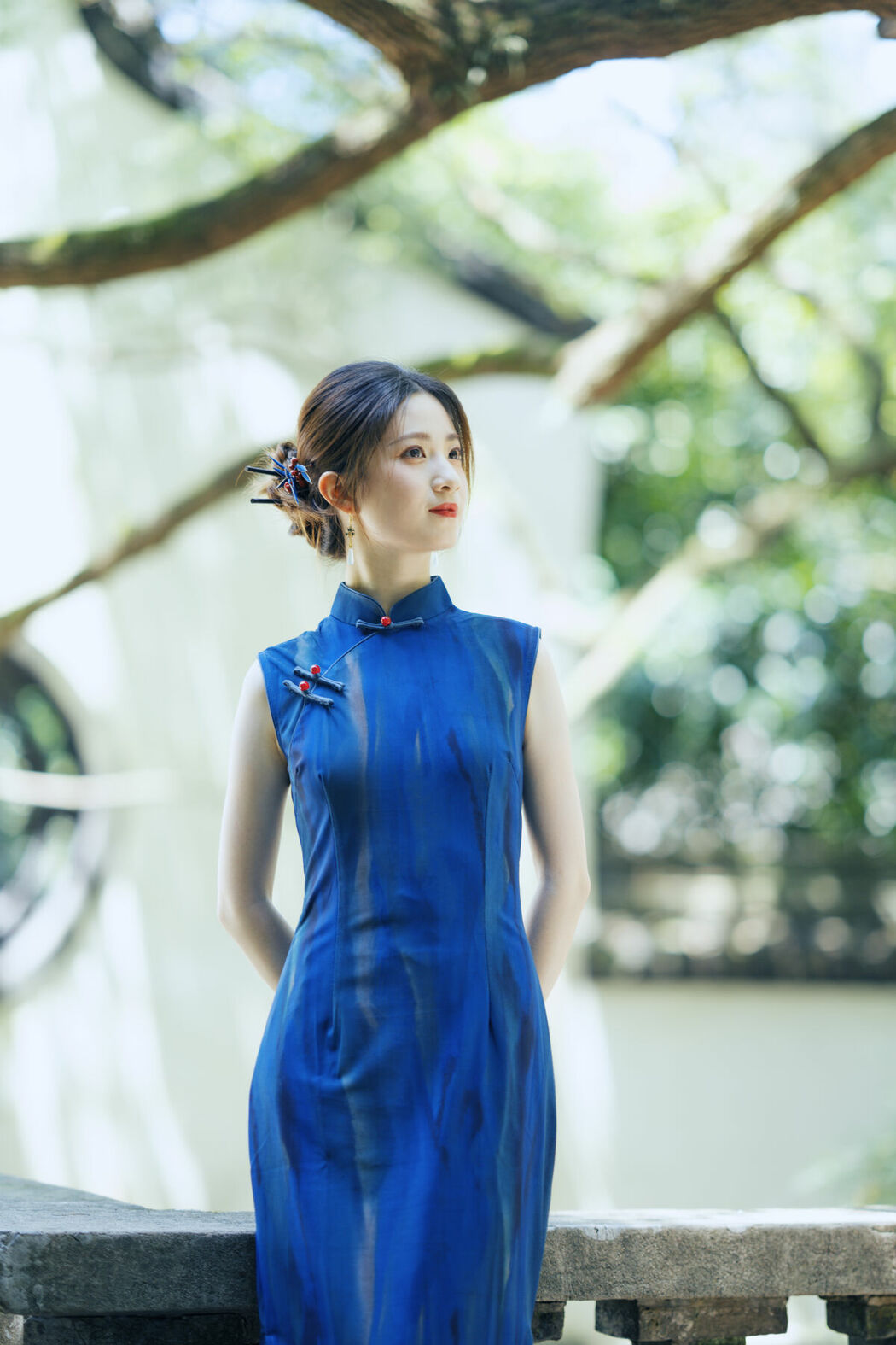 YiTuYu艺图语 Vol.9949 Li Li (54P)