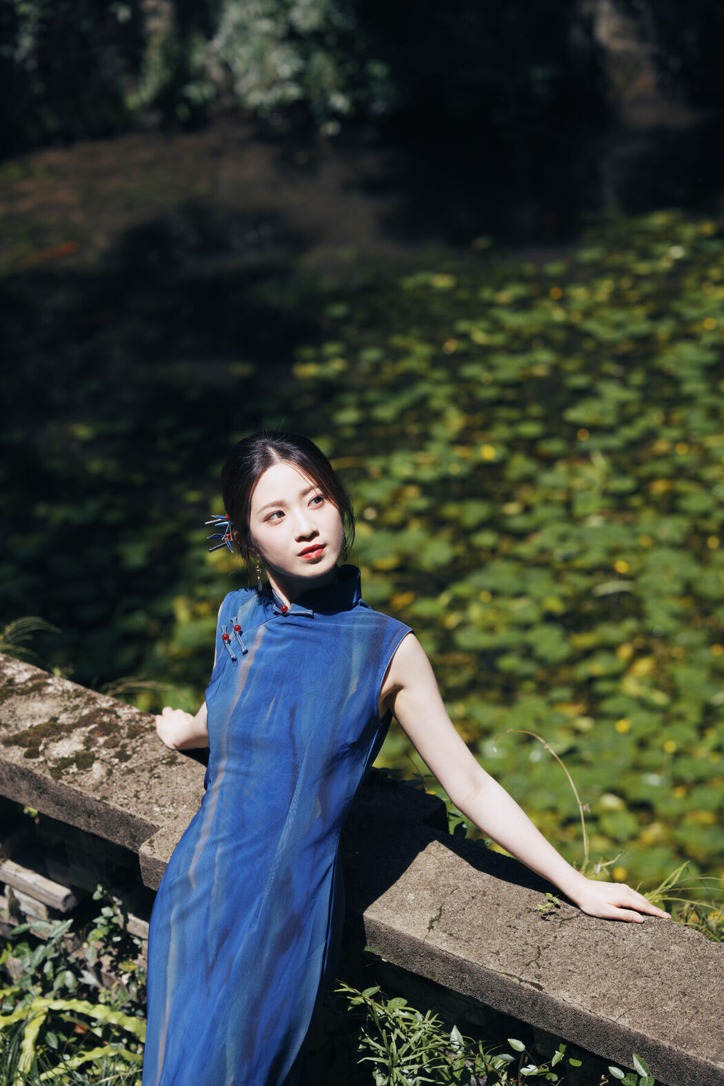 YiTuYu艺图语 Vol.9949 Li Li (54P)