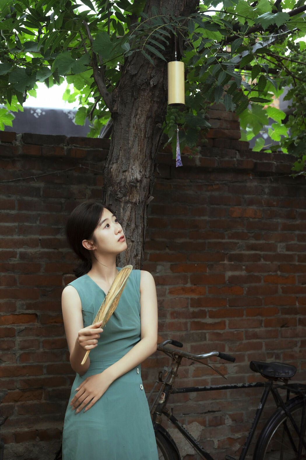 YiTuYu艺图语 Vol.9951 Tou He Yi Kou Xue Bi (50P)