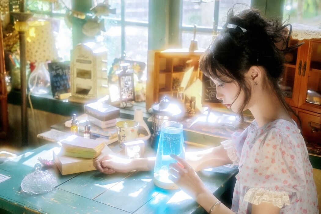 YiTuYu艺图语 Vol.9950 Wu Uzutaka Shojo (22P)