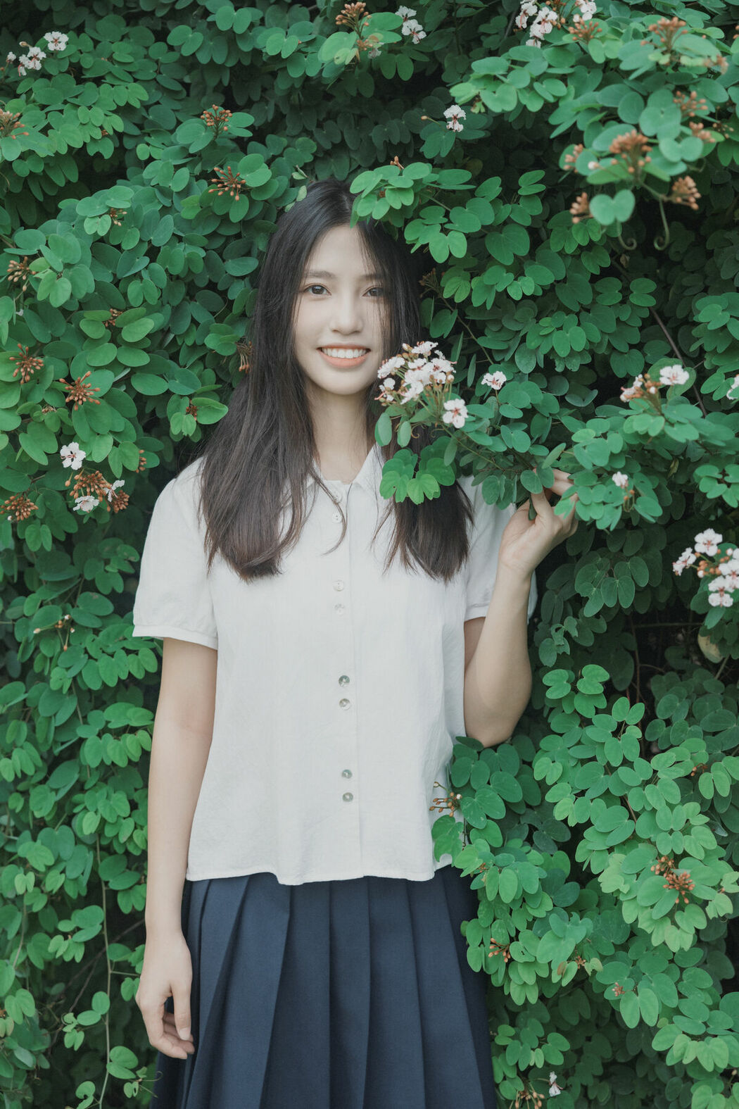 YiTuYu艺图语 Vol.9952 Ai He Zhen Zhu Niu Nai (47P)