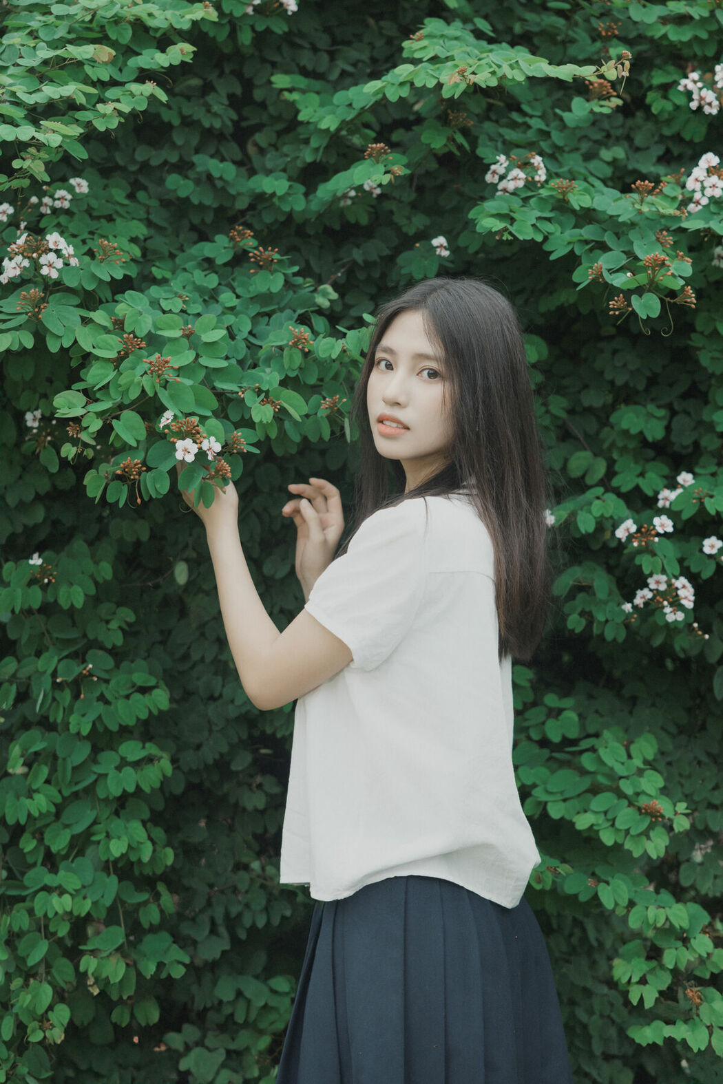 YiTuYu艺图语 Vol.9952 Ai He Zhen Zhu Niu Nai (47P)