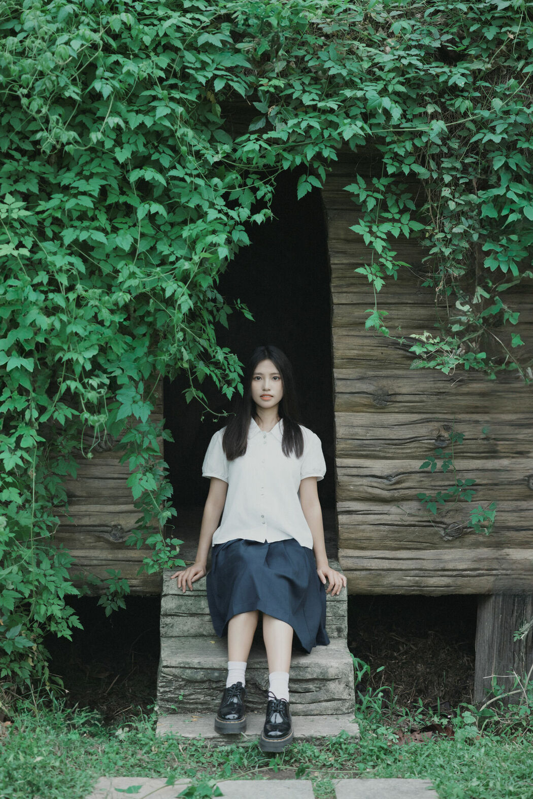 YiTuYu艺图语 Vol.9952 Ai He Zhen Zhu Niu Nai (47P)