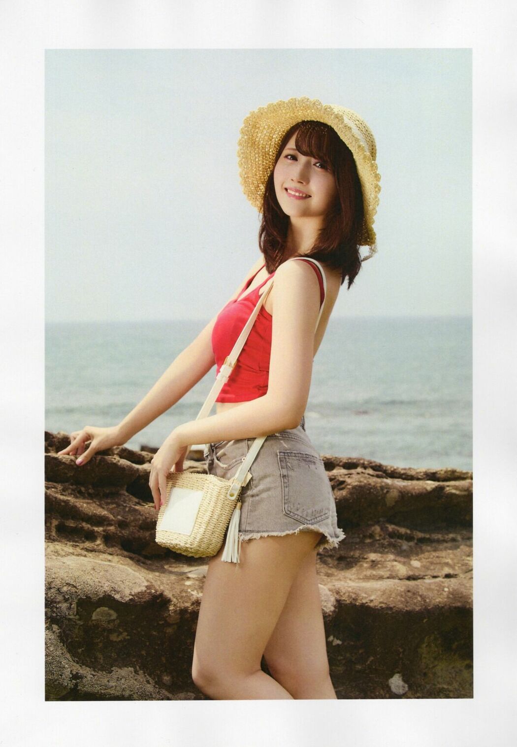 JP Mei Okada 岡田夢以 – 1st写真集 Mei Part02 (48P)