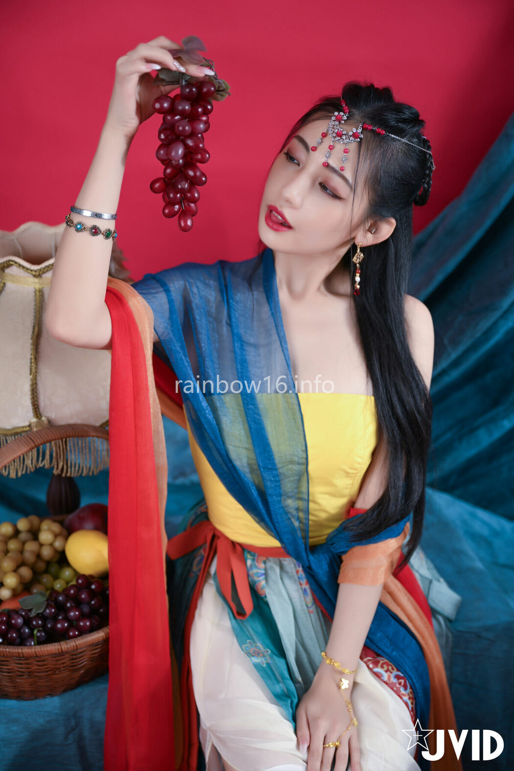 Natsu Kure Hikari 夏暮光 – 女神暮光敦煌風格造型服飾首度嘗試飛越天際穿梭時空與你來場空前未有的愛戀滋味 Part02 (57P)