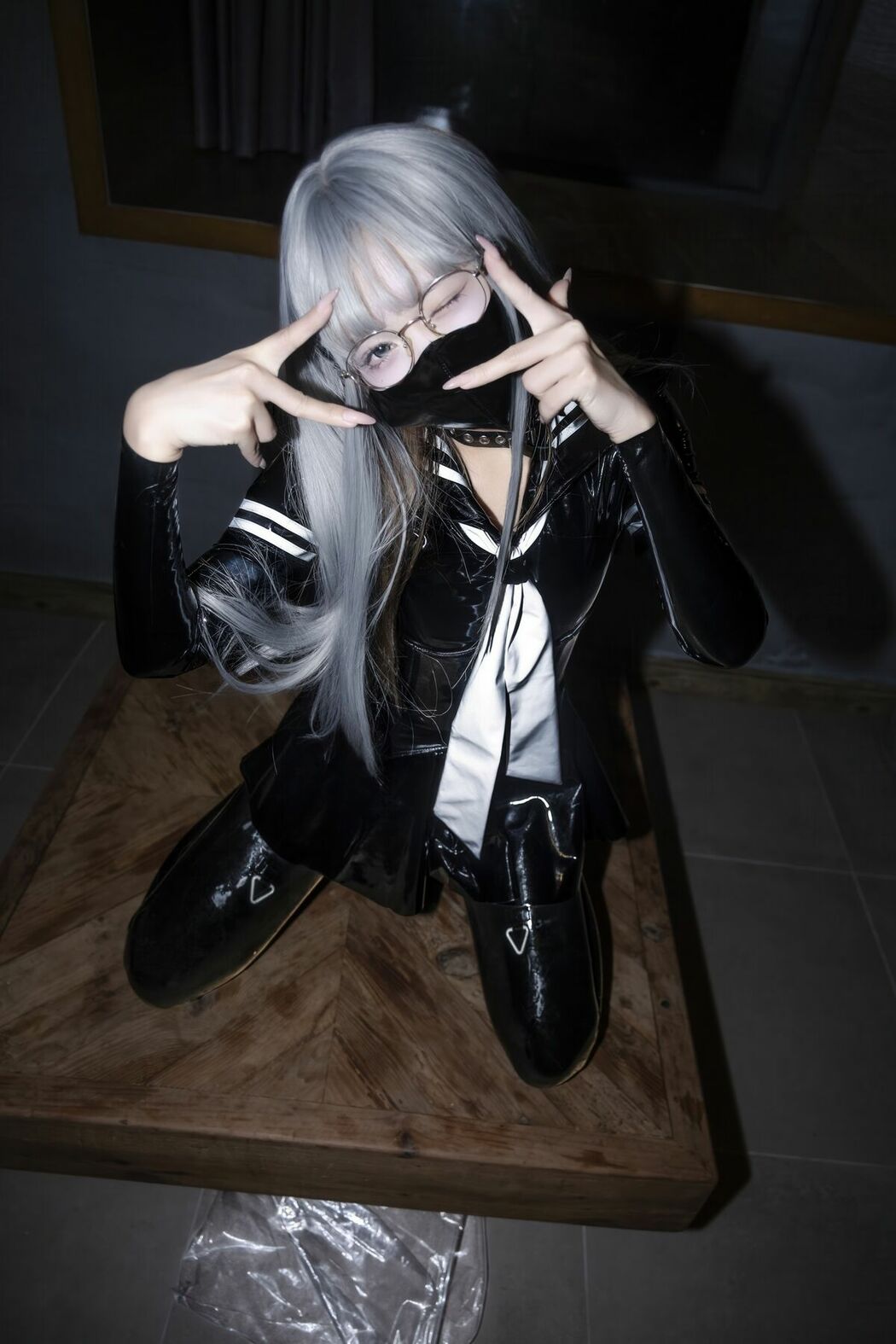 Coser@柒柒要乖哦 – 魔女契约 Part01 (55P – 1V)