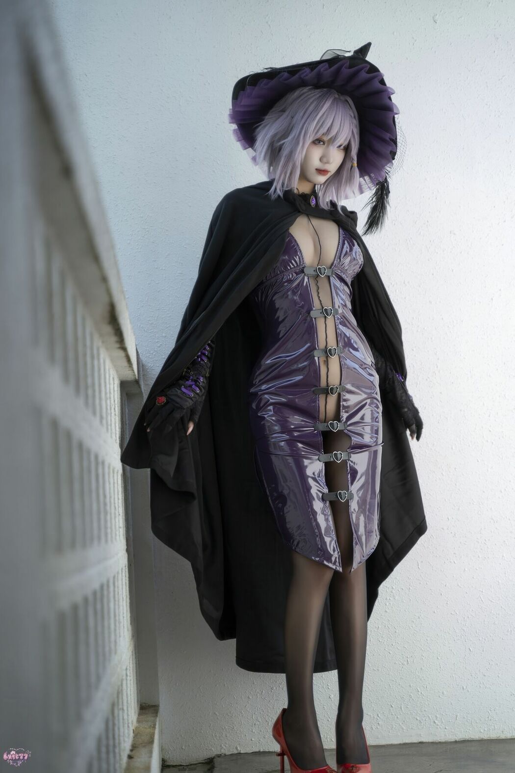 Coser@柒柒要乖哦 – 魔女契约 Part04 (55P)