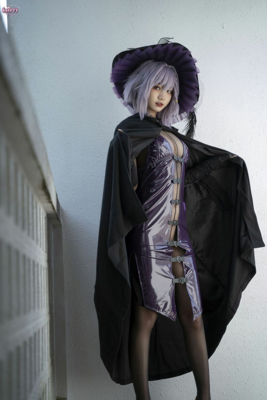Coser@柒柒要乖哦 – 魔女契约 Part02 (55P)