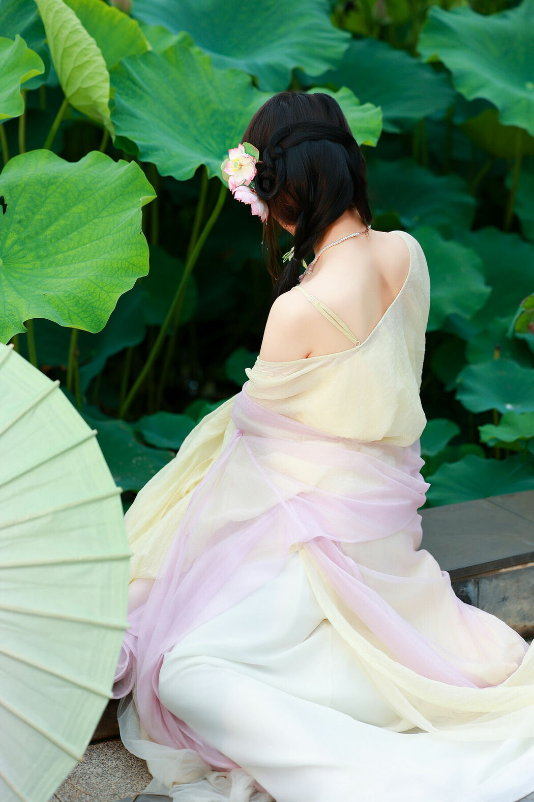 YiTuYu艺图语 Vol.9955 Xiao Du Tong Xue (57P)