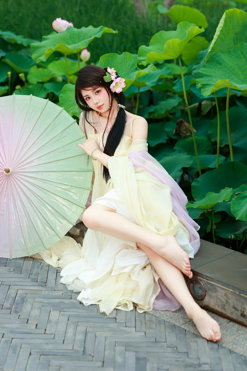 YiTuYu艺图语 Vol.9955 Xiao Du Tong Xue (57P)