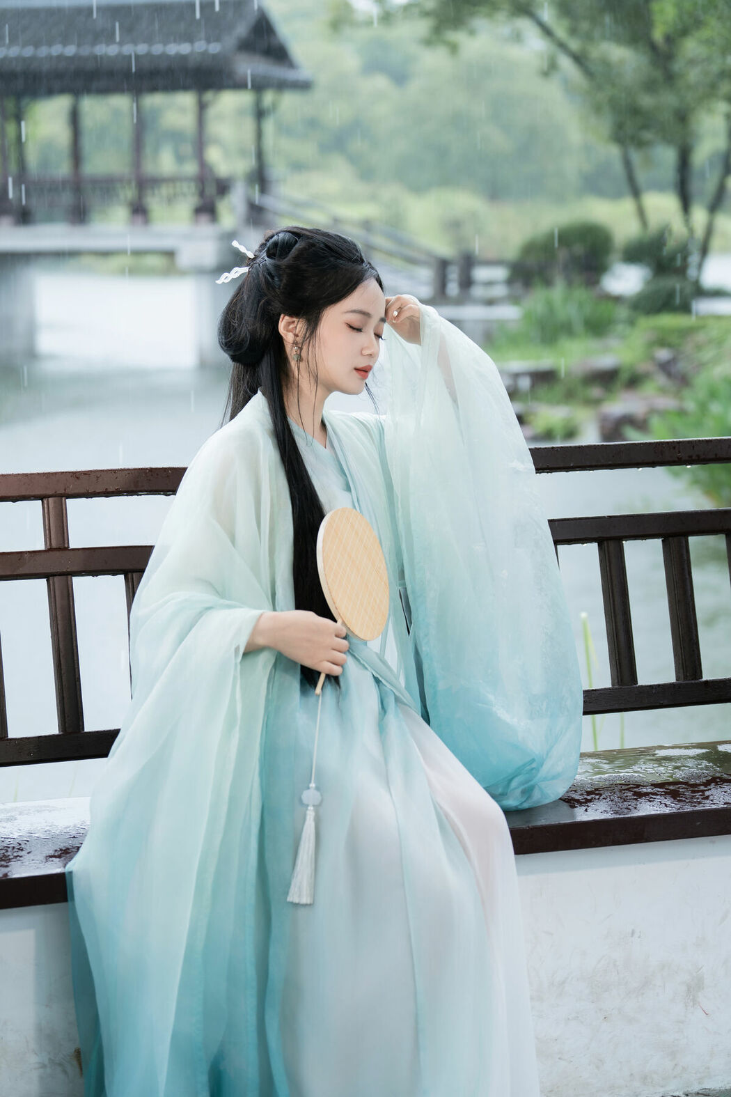 YiTuYu艺图语 Vol.9962 Xiao Ou O (20P)