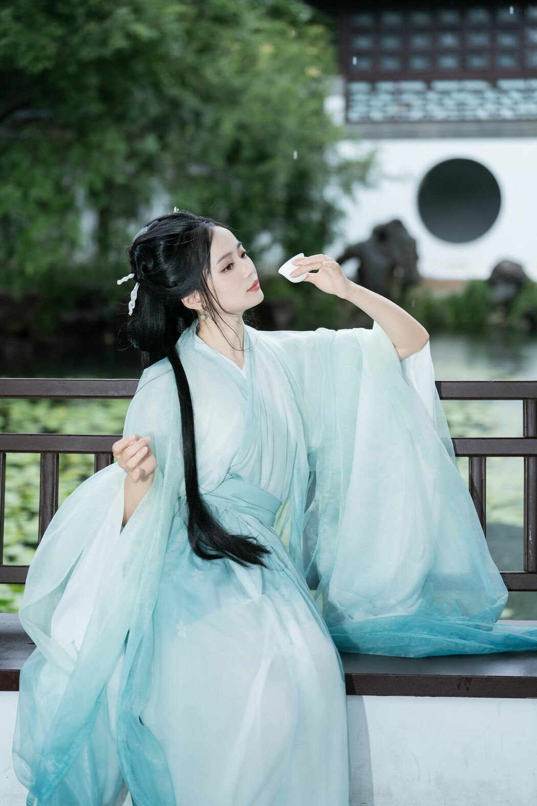 YiTuYu艺图语 Vol.9962 Xiao Ou O (20P)