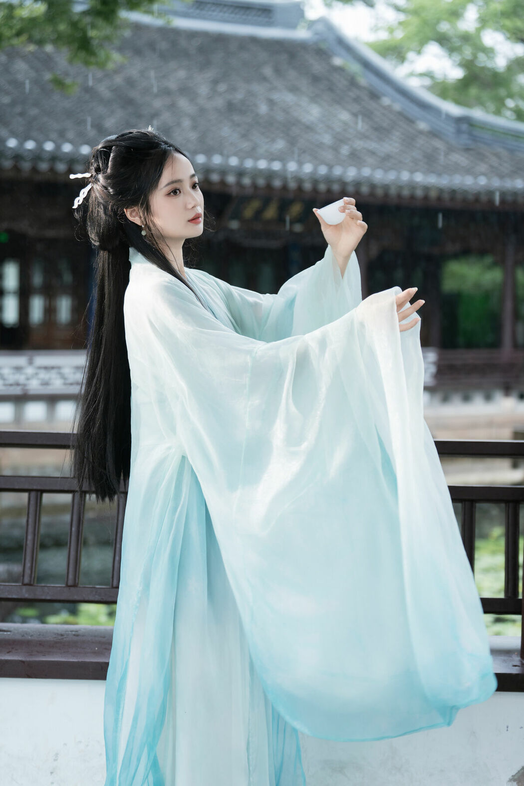 YiTuYu艺图语 Vol.9962 Xiao Ou O (20P)