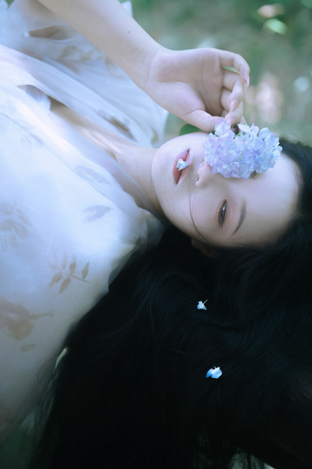 YiTuYu艺图语 Vol.9966 Yue Yue (35P)