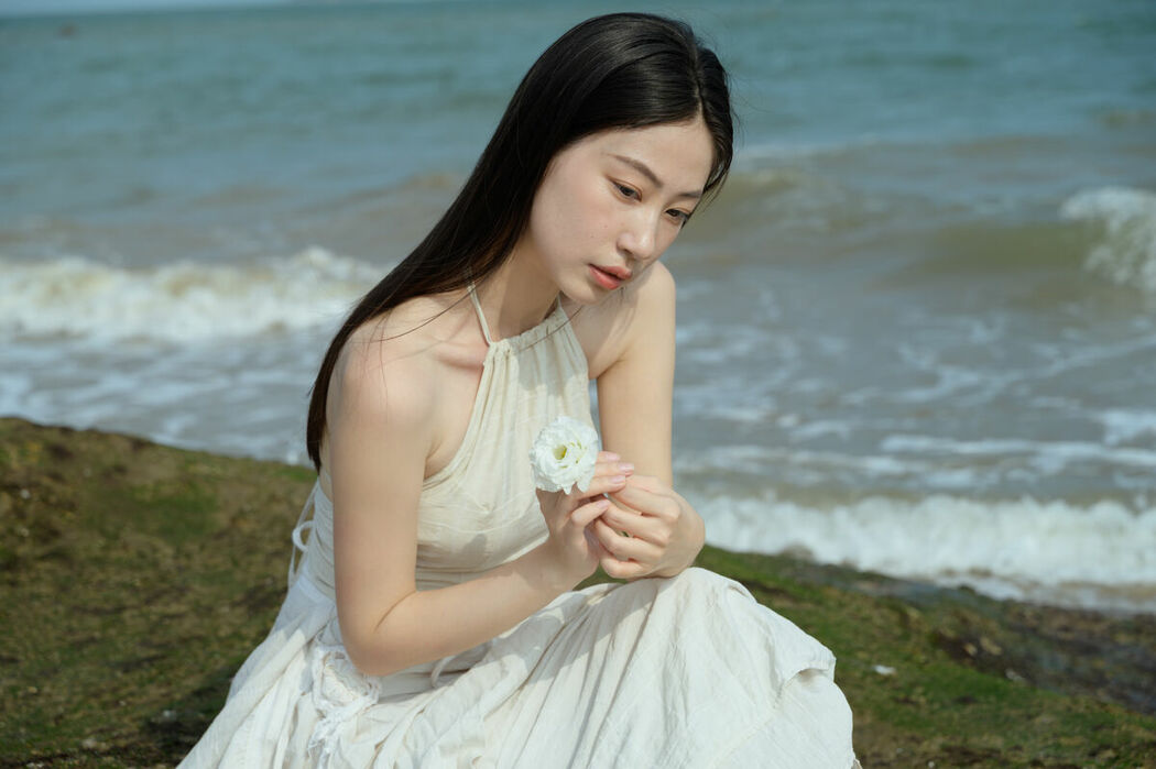 YiTuYu艺图语 Vol.9967 Yi Yi (30P)