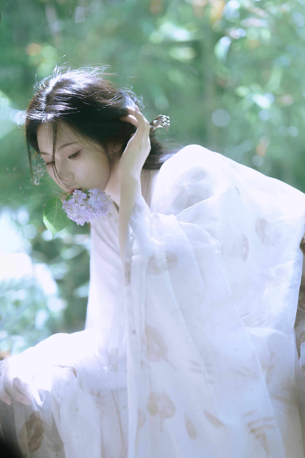 YiTuYu艺图语 Vol.9966 Yue Yue (35P)
