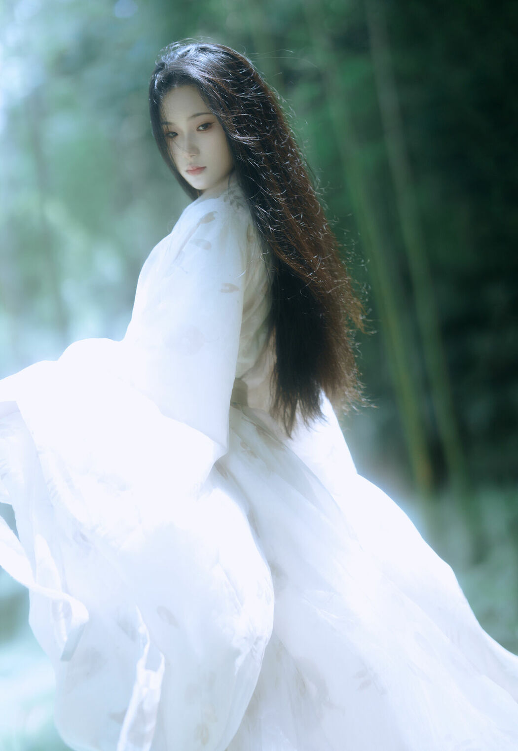 YiTuYu艺图语 Vol.9966 Yue Yue (35P)