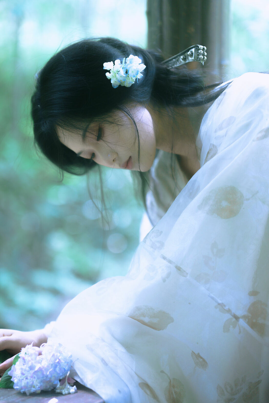YiTuYu艺图语 Vol.9966 Yue Yue (35P)