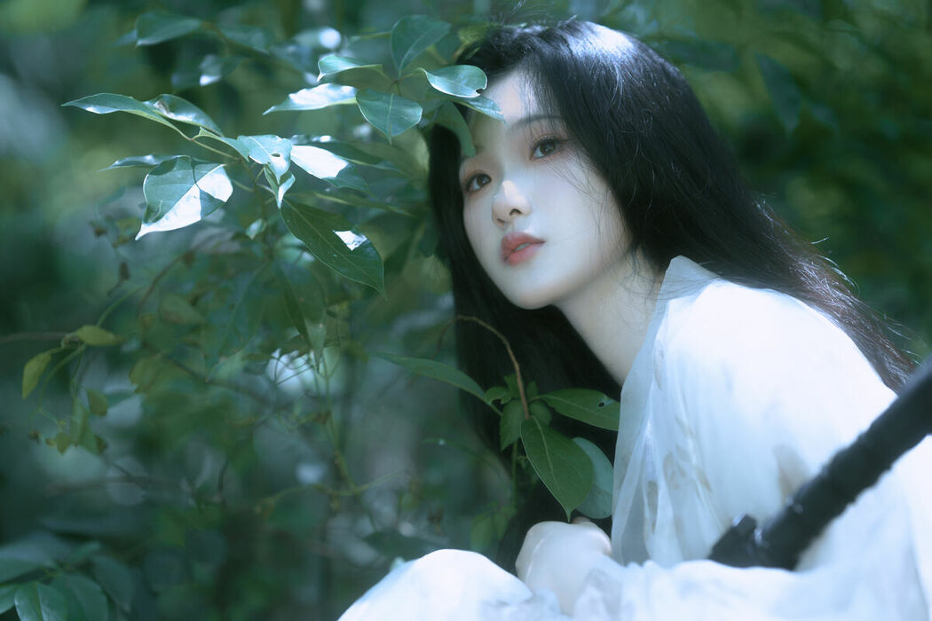 YiTuYu艺图语 Vol.9966 Yue Yue (35P)
